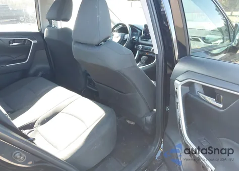 2024 Toyota Rav4 Xle z USA, uszkodzony, nr VIN 2T3P1RFV2RW455590